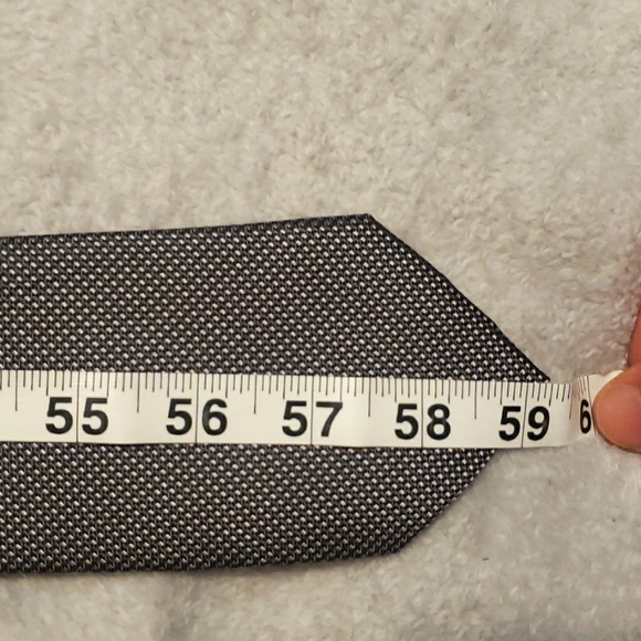 Michael Kors silk Necktie - Picture 8 of 10